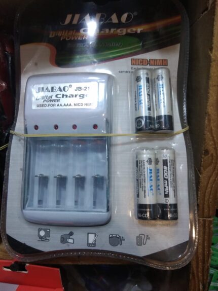 شاحن حجاره ليثيوم + 4 حجاره ليثيوم شحن